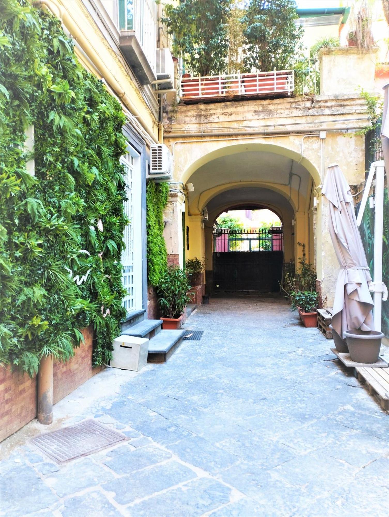 Residence E Appartamenti Bausan Napoli Dış mekan fotoğraf